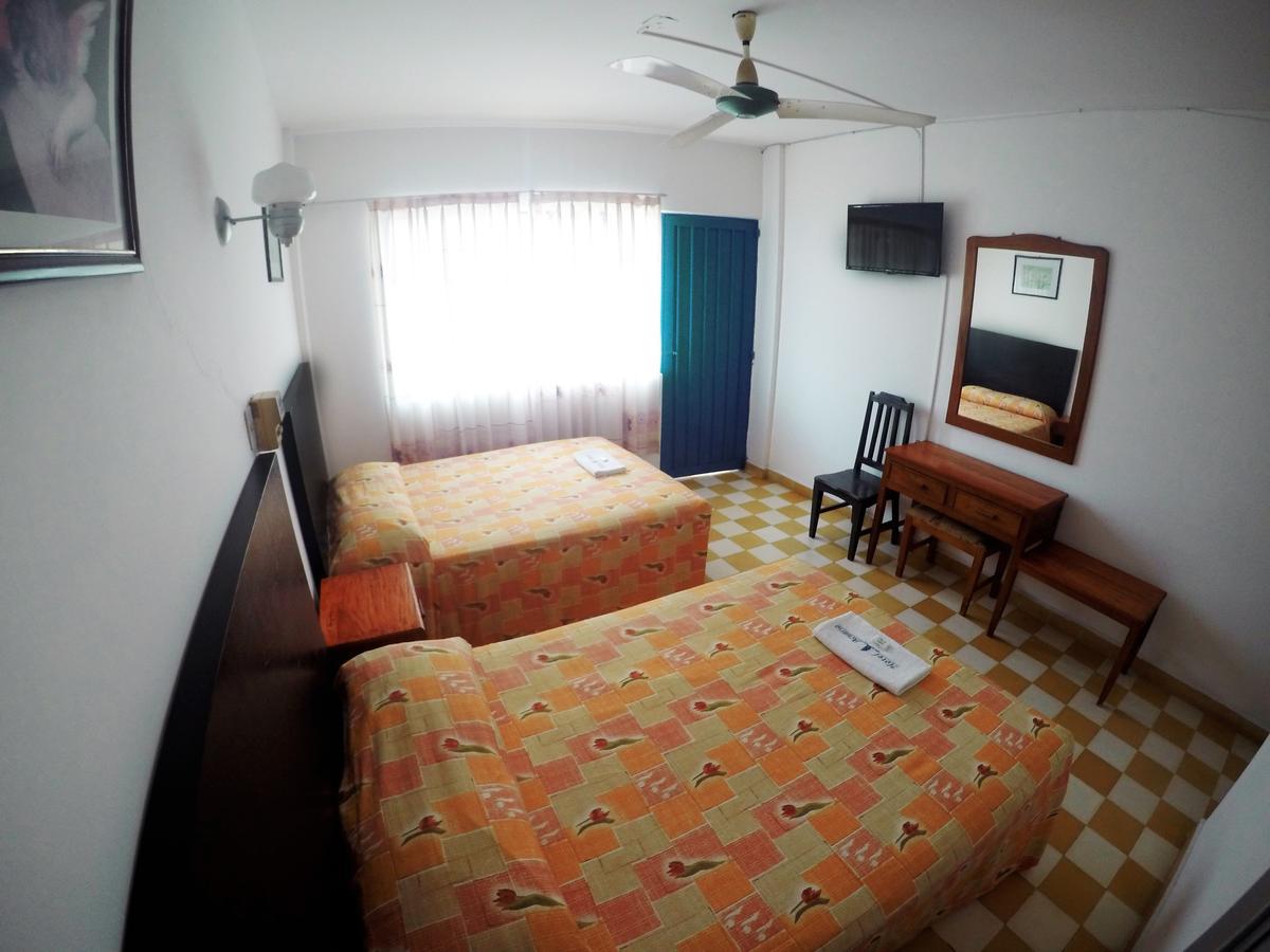 Hotel Acuario Катемако Екстер'єр фото